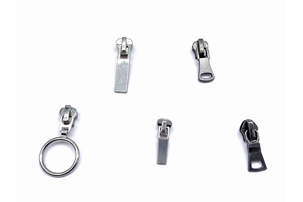 Zipper puller