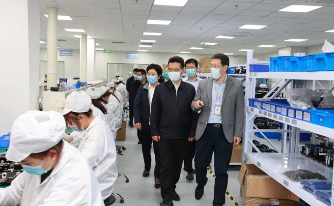 The Mayor of Xuzhou and his party visited the Rocgene production base