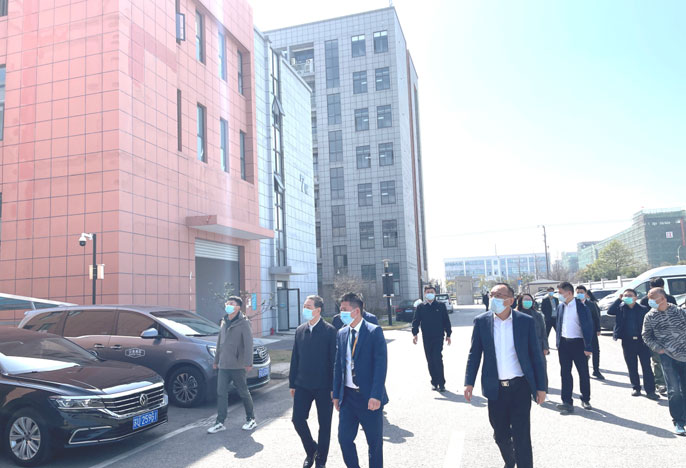 Chairman Zhou Weiqiang of the CPPCC visited our company for investigation